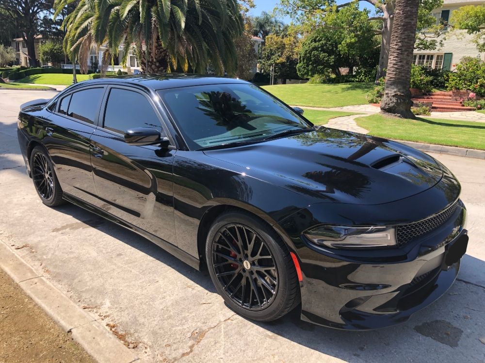 Rent Dodge Charger Dubai